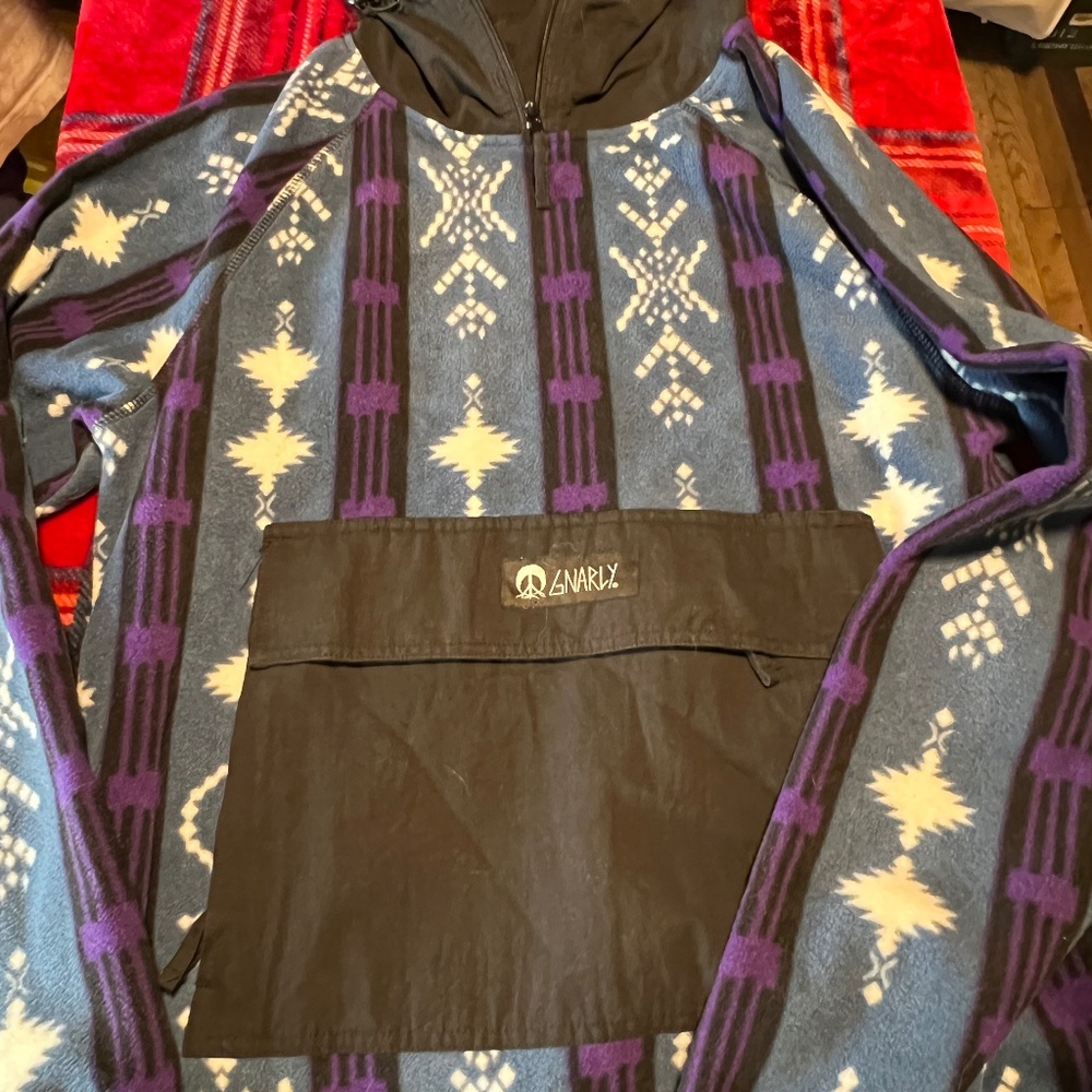 Gnarly Fleece Hoodie - Size M